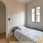 Apartament Exceptionnel 3 Pieces Art Deco En Dernier Etage Avec Garage Prive Centre *